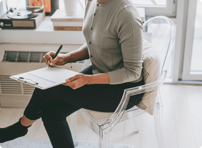 Patient filling a doctor checklist